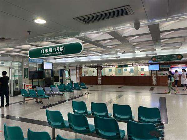 暨南大学附属第一医院眼科