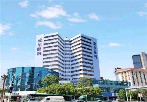 昆明爱尔眼科医院常鲁医生第三方平台预约的优势