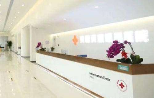 成人医学配镜套餐|1.74高清/单光/58镜框，1500元起！专业验光师定制，佩戴清晰舒适无负担