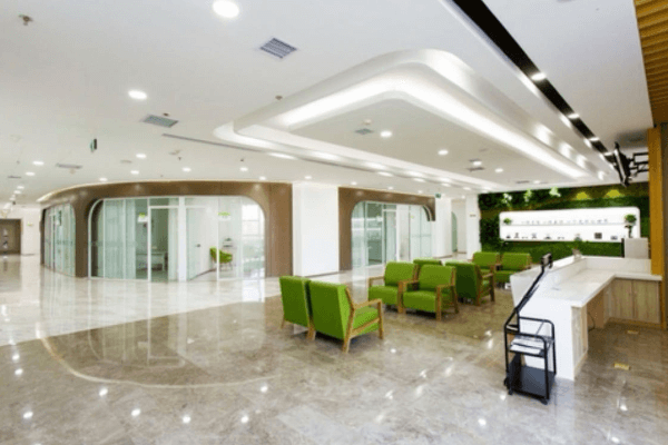 郑州奥弗克眼科医院胡红波医生擅长什么？一文了解医院实力及医生优势