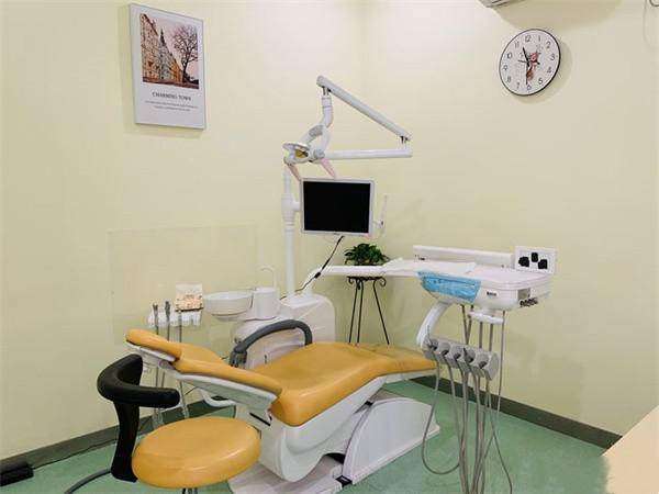 上海雅驰口腔门诊部