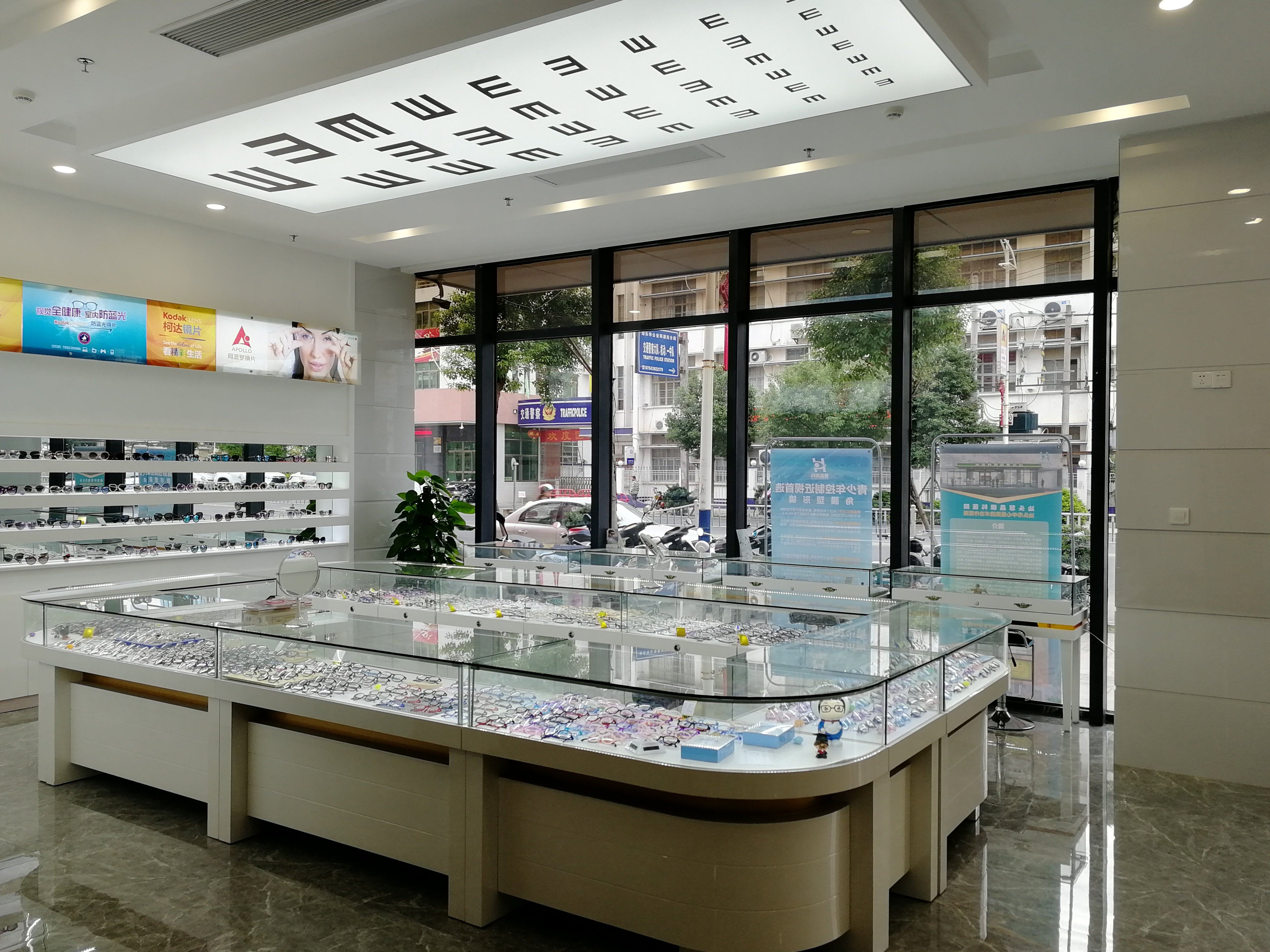 汕头慧晶眼科医院李虹霓口碑评价怎么样？正规靠谱价优还可享免费检查