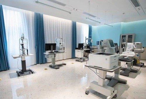 二、南宁佰视佳眼科门诊部:专精细致的林可劼医生