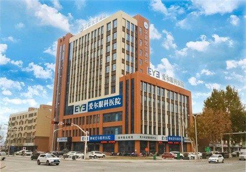 聊城爱尔眼科医院李忠庆医生擅长什么？附医院专家团队及诊疗优势详解
